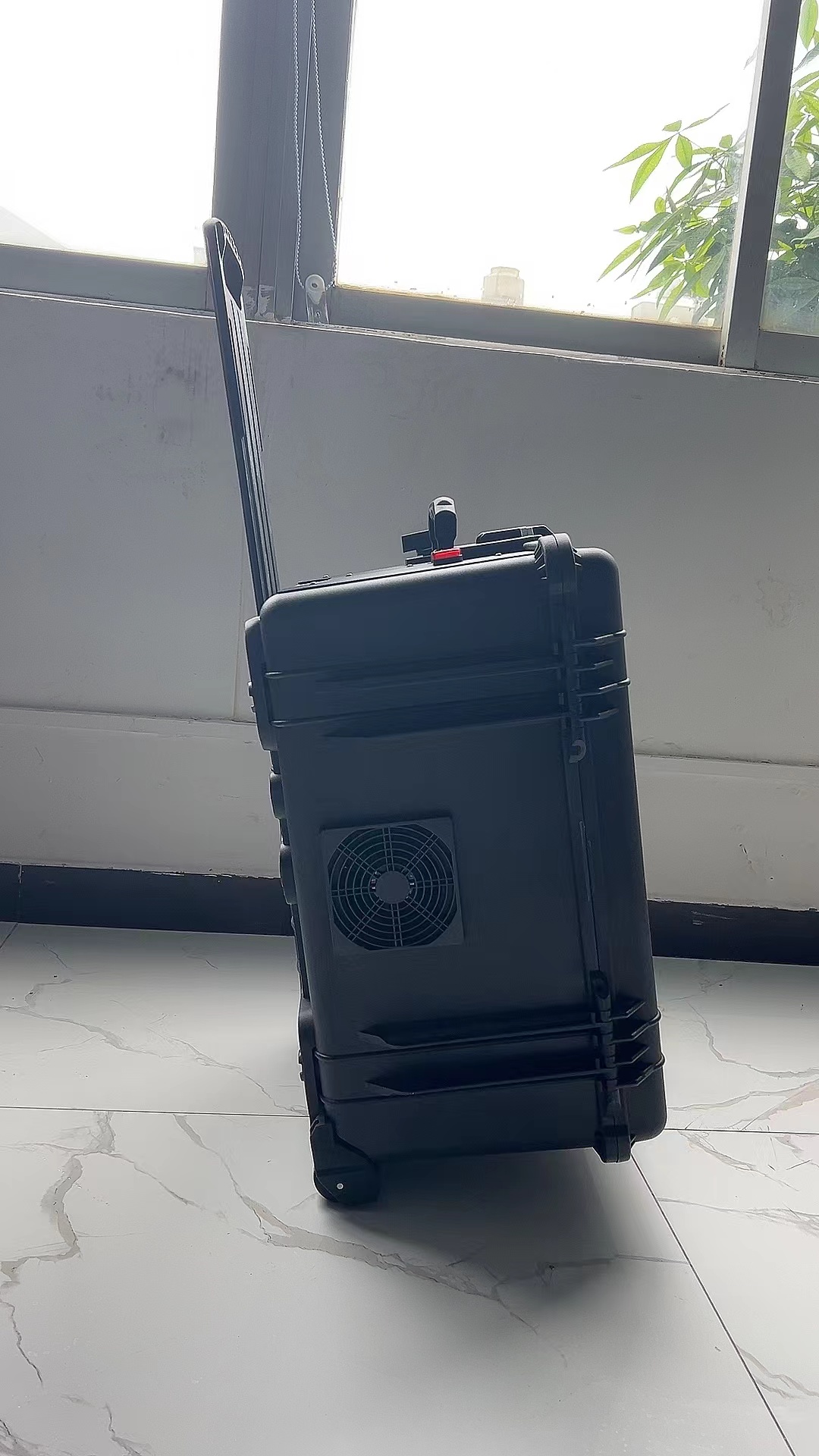 南靖手拉箱型移动通信干扰器